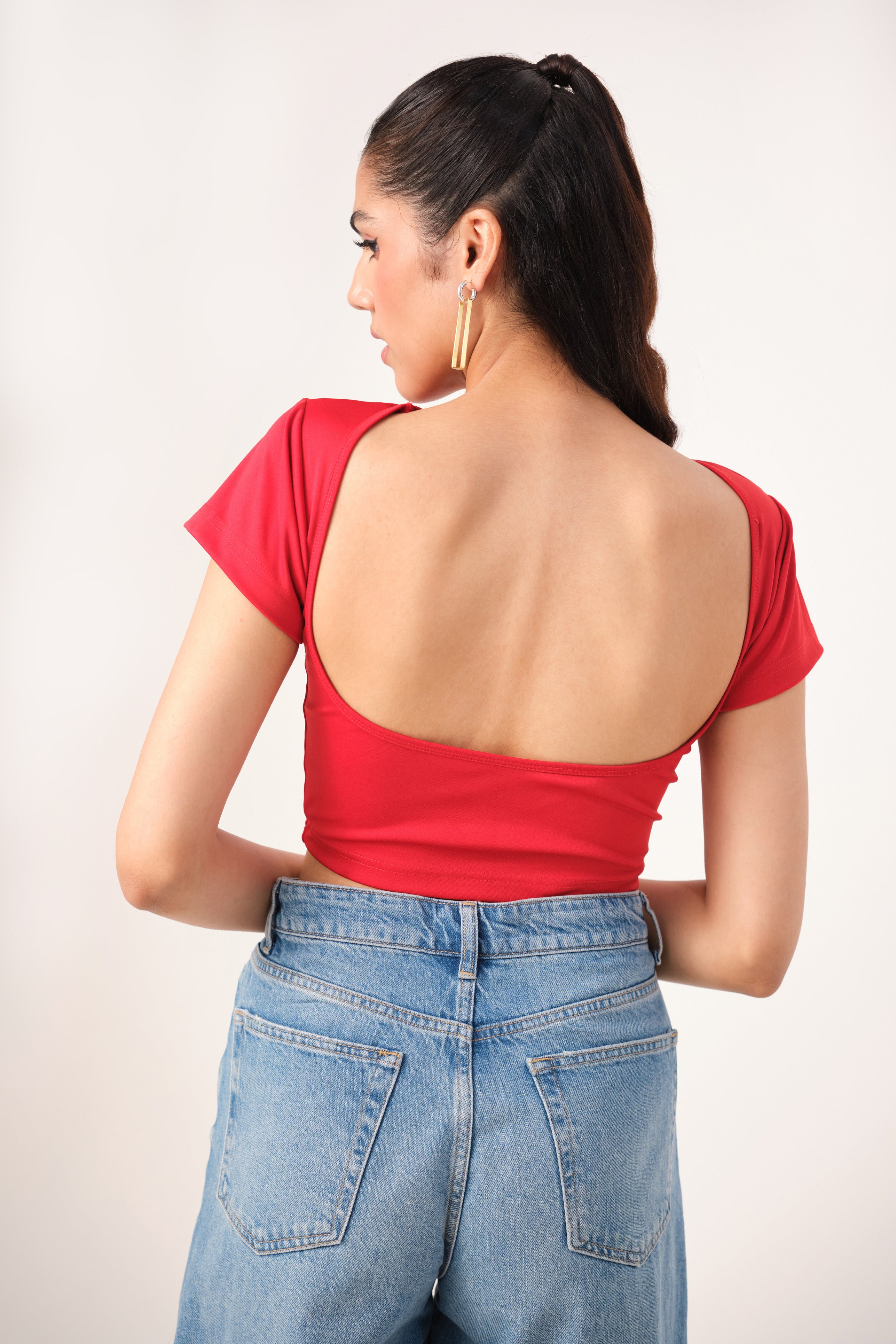 SHAKE IT OFF OPEN BACK TOP WITH CUPS